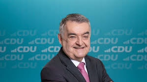 Was hat Reul am Auge? Die ganze Wahrheit hinter dem Rätsel Herbert_Reul